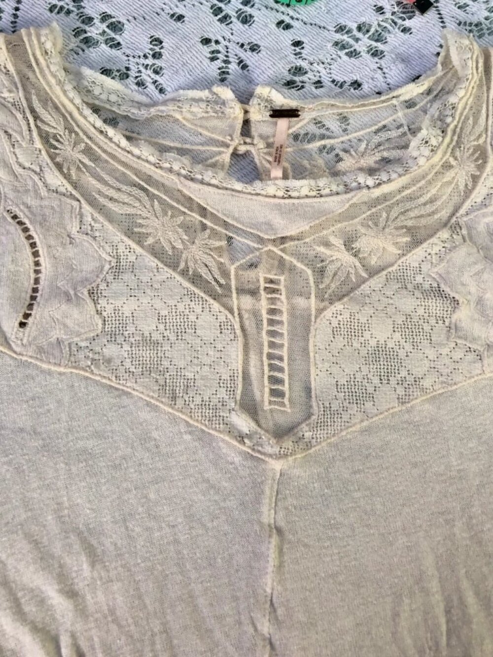 Ivory Free People Distressed Cotton Top Lace And Ruffles Soft Size M - Picture 5 of 14